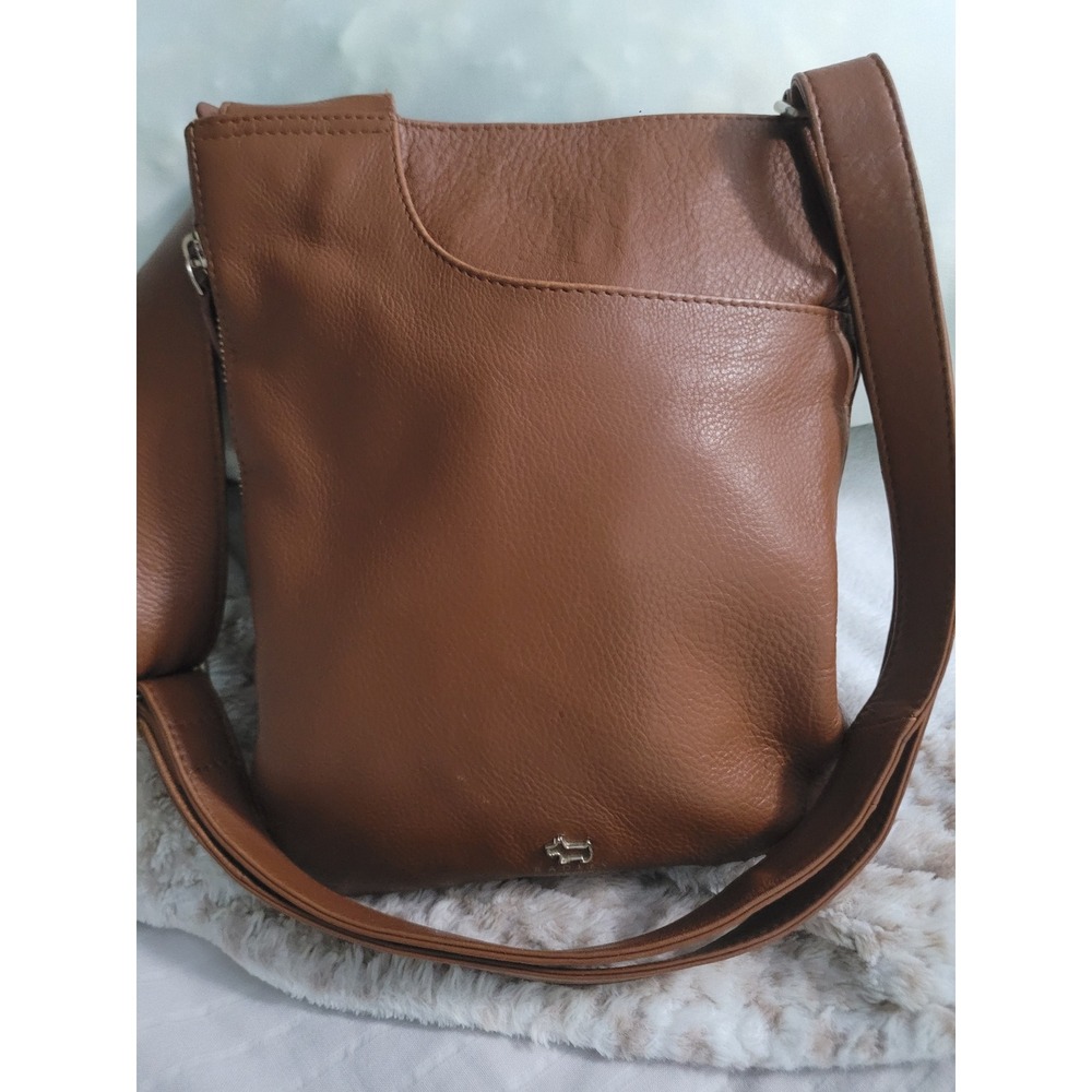 Radley London Tan Brown Pebbled Leather Crossbody Bag Messenger Scottie Dog Logo